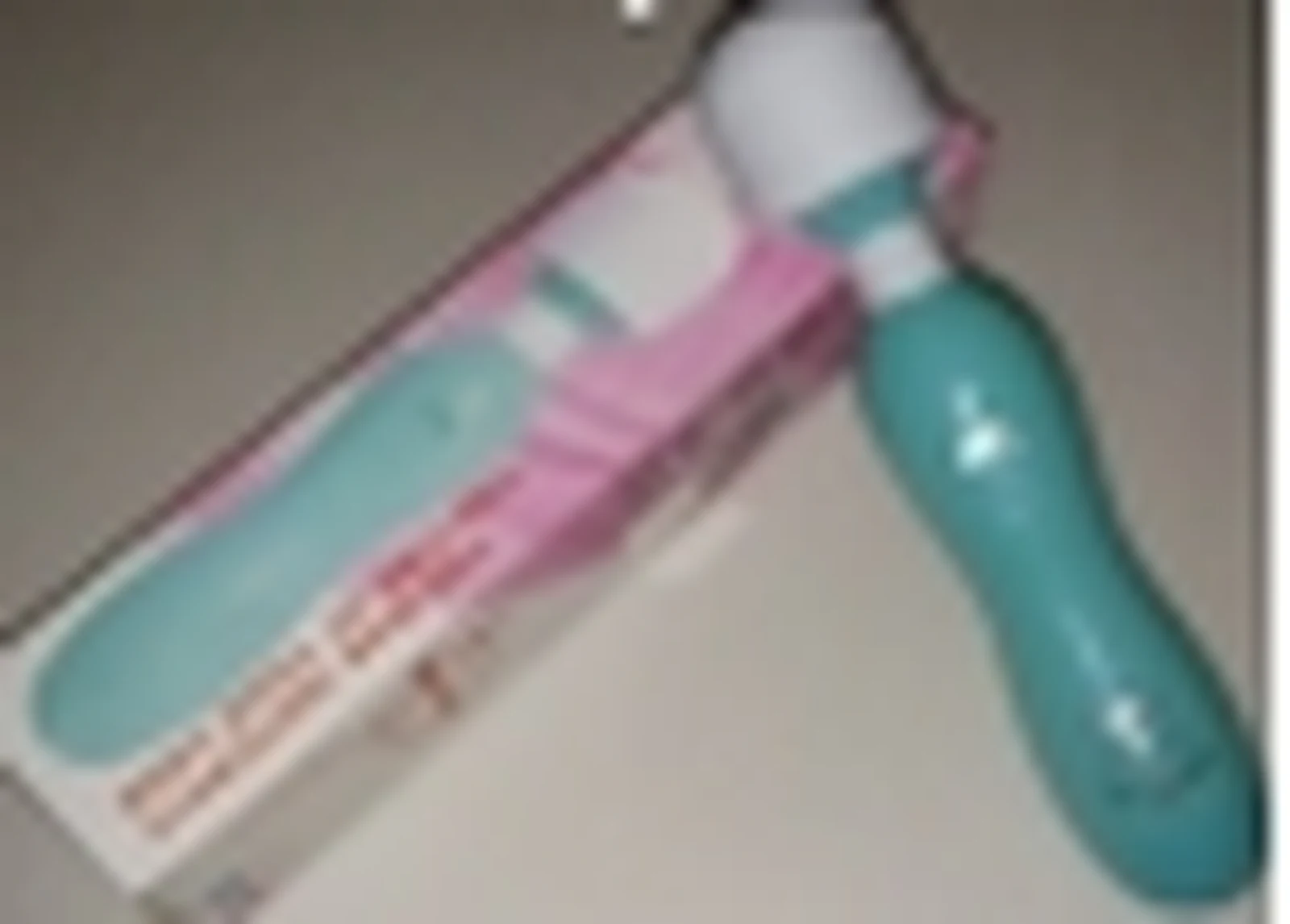 NBCY Bottle AV Stick Plastic version