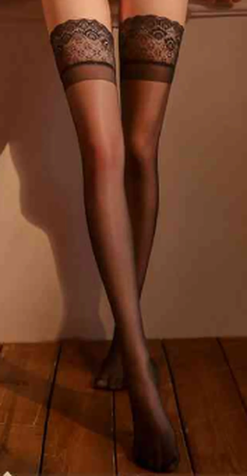 Feimu 7235 black glossy lace non-slip stockings