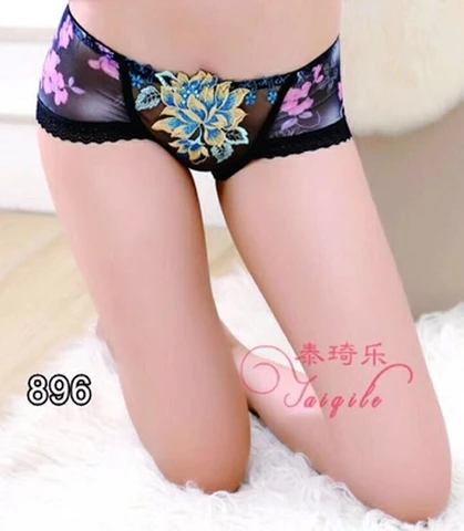 Embroidery Thong 896, photo 1